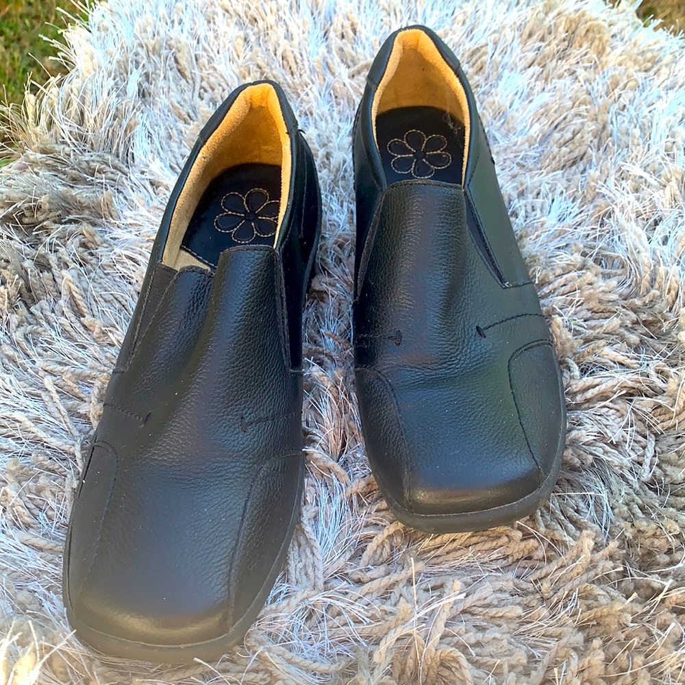 anti-slip Dr. scholls shoes
